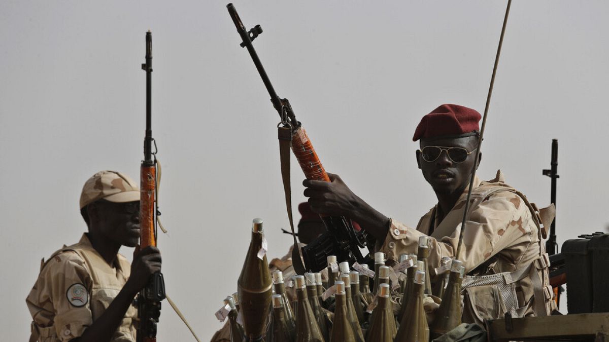 Uluslararası Af Örgütü, ambargoya rağmen Sudan'da Fransız silahlarının kullanıldığını bildirdi
