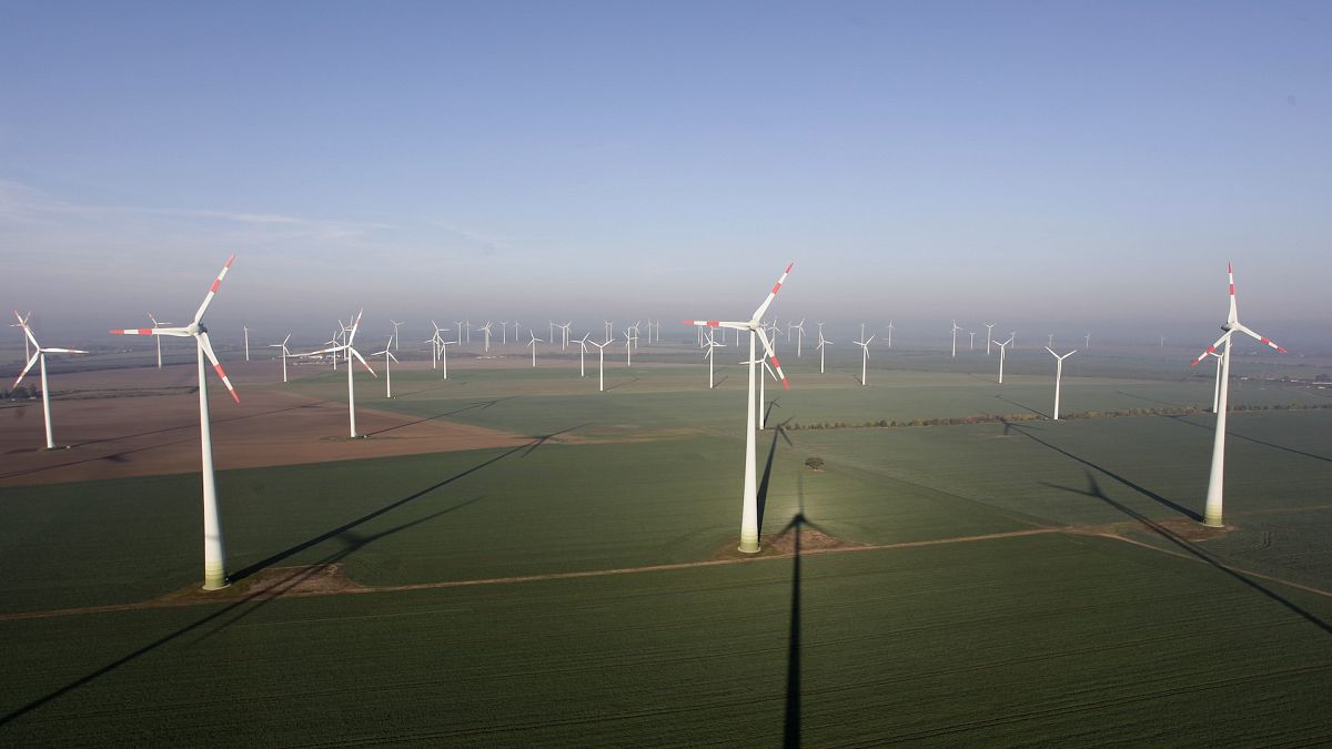 AP seçimleri: Aşırı sağın yükselişi yenilenebilir enerji hisseleri üzerinde baskı yaratır mı?