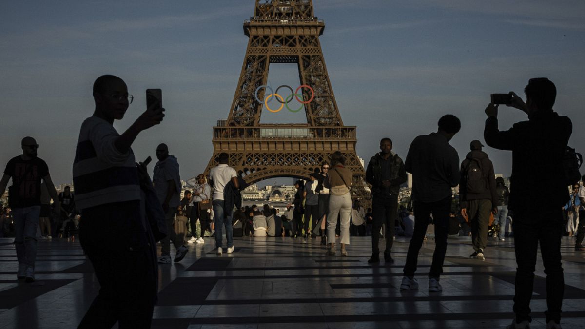 Paris Olimpiyatları'nda 14 Rus ve 11 Belaruslu sporcu tarafsız statüde yarışabilecek