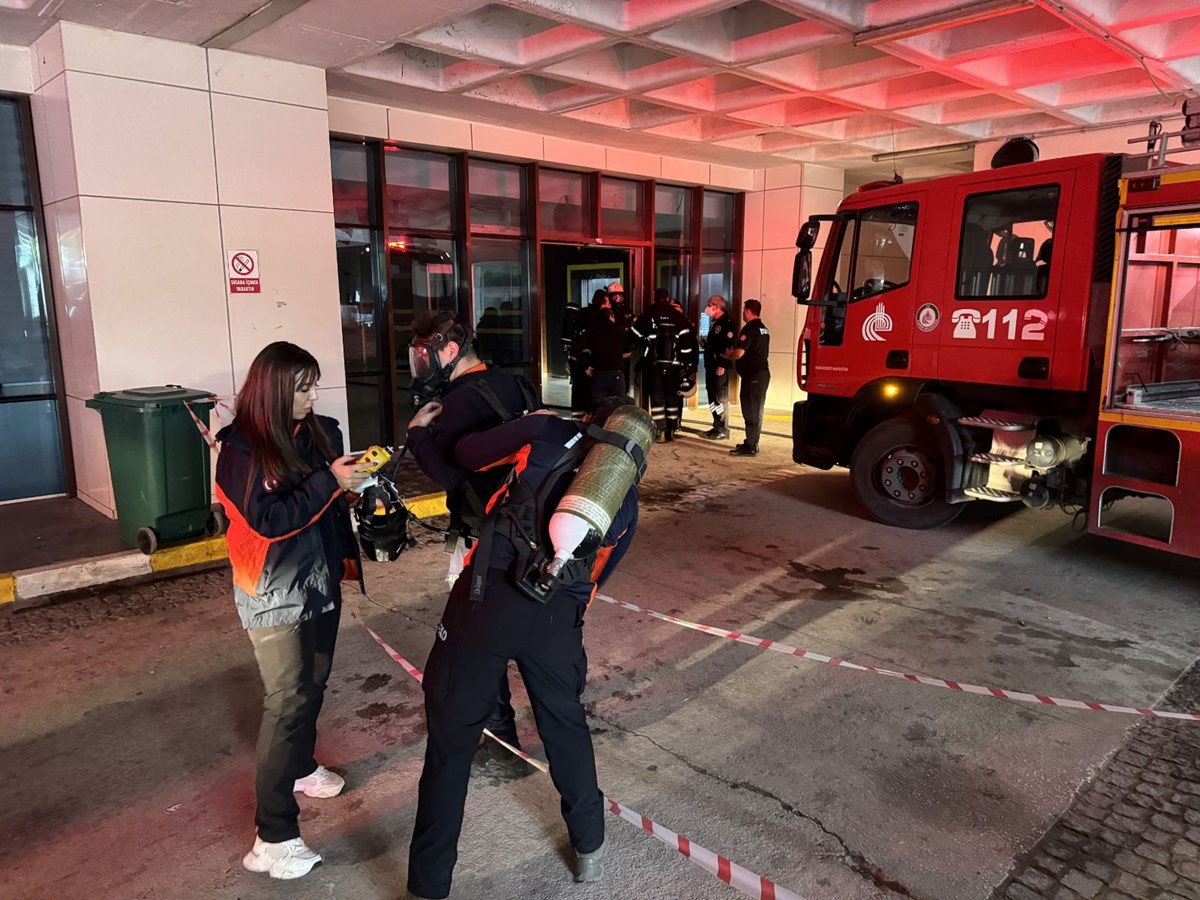 Edirne'de hastanede yangın: Hastalar tahliye edildi - görsel 2