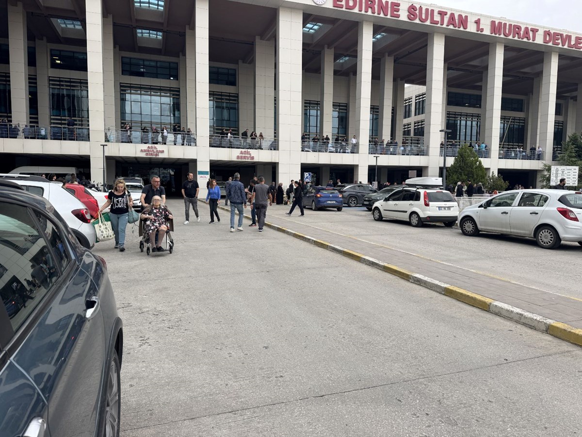 Edirne'de hastanede yangın: Hastalar tahliye edildi - görsel 3