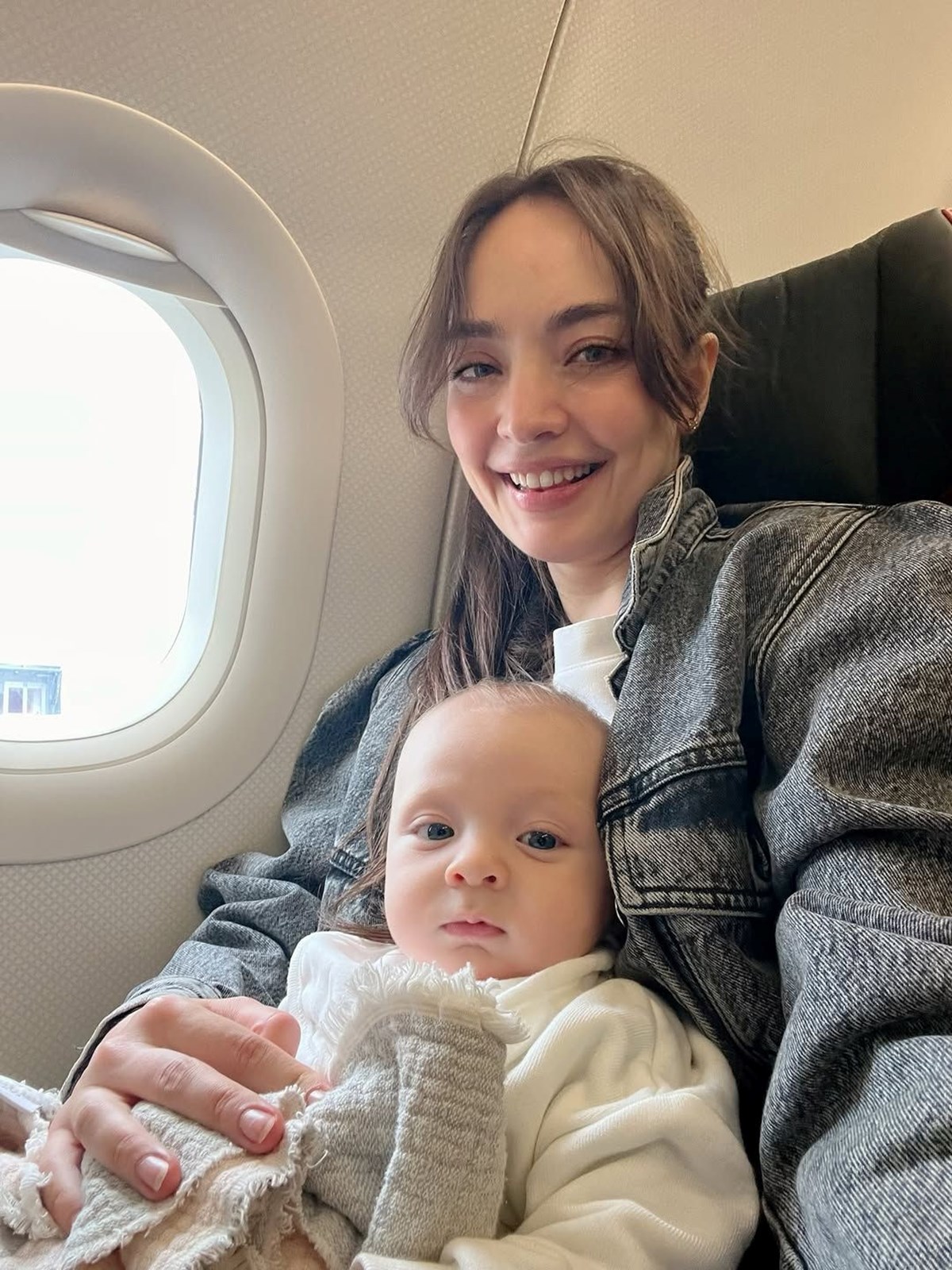 Zeynep Tuğçe Bayat'tan oğlu Atlas ile yeni kareler: Benziyor muyuz? - görsel 5