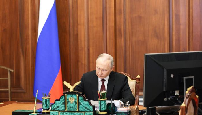 Rusya Devlet Başkanı Putin yeni hükümeti onayladı