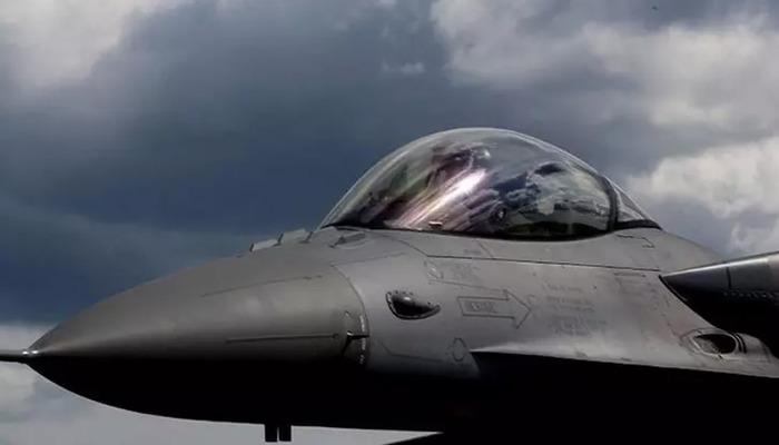 Resmi olarak açıkladılar! F-16 savaş uçağı Ukrayna'da düştü, pilot hayatını kaybetti