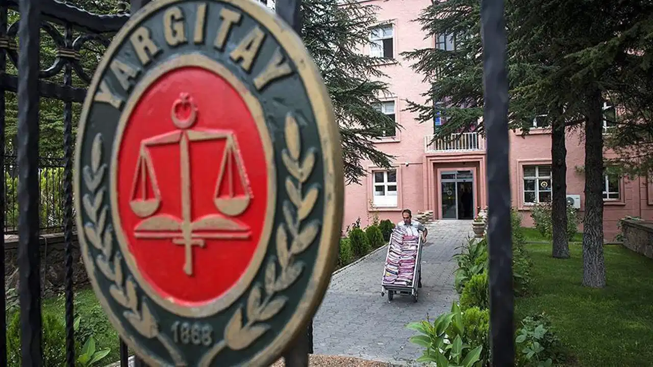 Yargıtay’dan emsal boşanma kararı! ‘Eşe şiddetten daha ağır kusur’ - Son Dakika Türkiye Haberleri