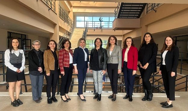 AB’de “Uluslararası Hemşirelik Araştırmalarında İşbirliği Sempozyumu-2” düzenlendi - SAĞLIK