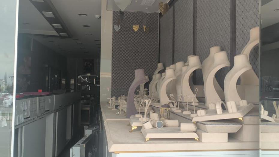 50 Milyonluk Dolandırıcılık İddiası: "Cenaze Nedeniyle Kapalıyız" Dedi, Kayboldu