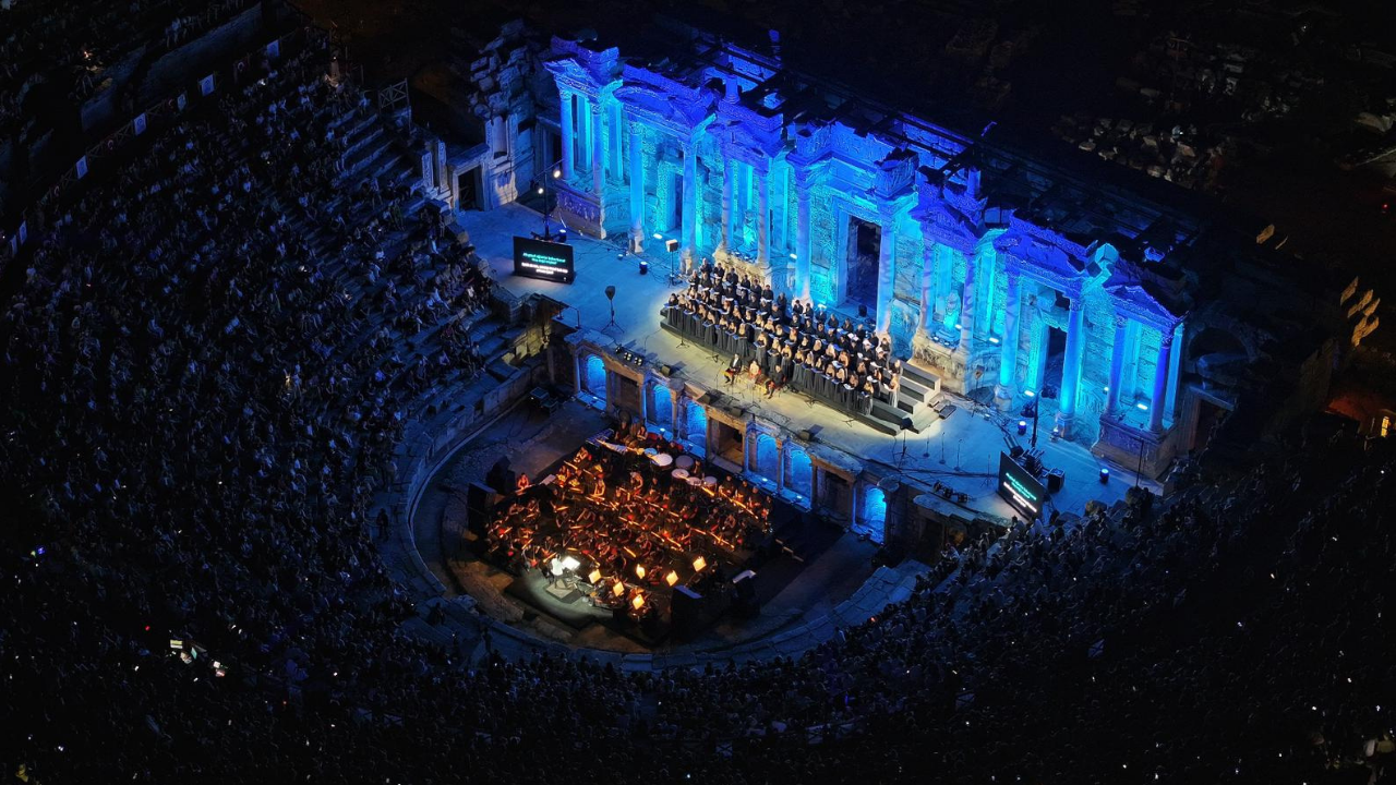 'Carmina Burana' balesi, Hierapolis Antik Tiyatrosu'nda sahnelendi - Son Dakika Kültür-Sanat Haberleri