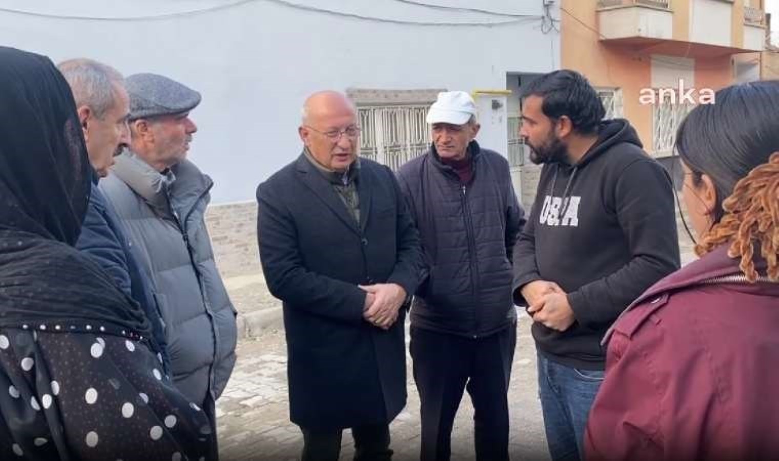 CHP'li Çakırözer: "Suriye'de hızla konut alanı oluşturmak ve geri dönüşleri hızlandırmak için takvim oluşturmak gerekiyor" - Son Dakika Siyaset, Türkiye Haberleri
