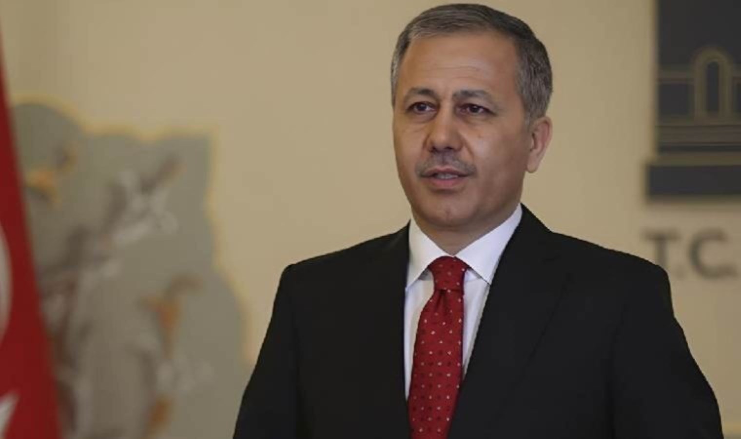 Son dakika haber... Ankara'da olağanüstü toplantı: Erdoğan sordu, Bakan Yerlikaya MHP lideri Bahçeli'ye gitti - Son Dakika Siyasi Haber