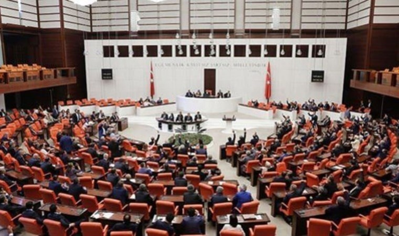 TBMM Çocuk Hakları Alt Komisyonu'nun dikkat çeken sorusu: "Depremden etkilenen çocuklara dini terapi hizmeti veriyor musunuz?"  - Türkiye'den son dakika haberleri