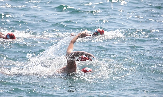 Kıtalararası tek yüzme yarışmasına İBB'den tam destek - SPORT