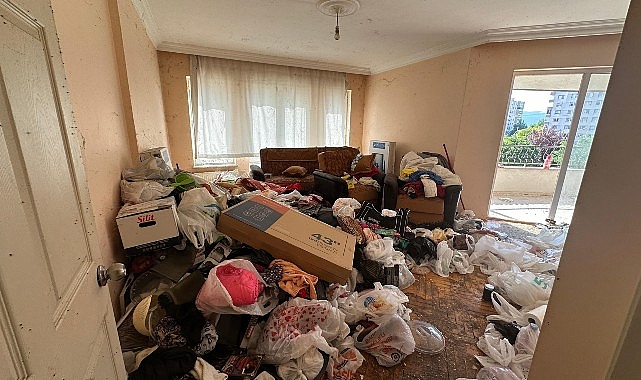 Nilüfer'de çöp evi temizlendi - GÜNDEM