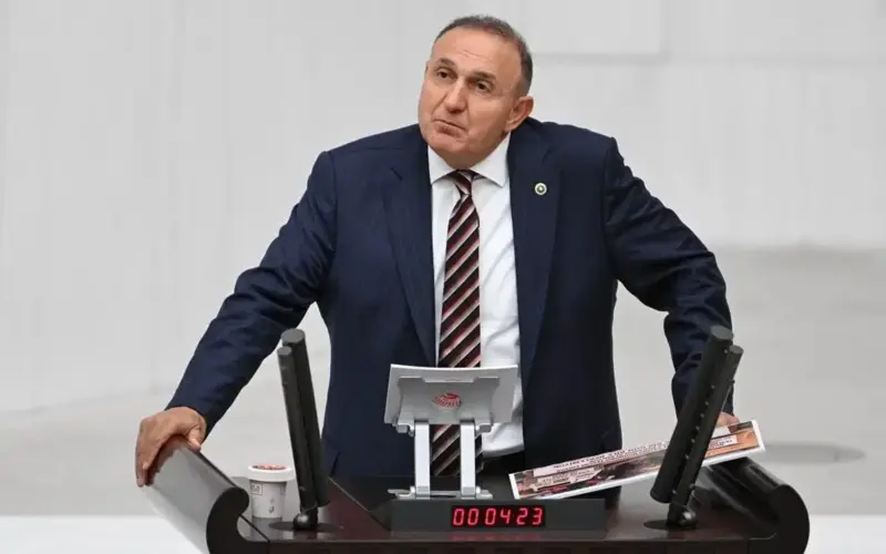 İYİ Parti'den AKP'ye geçmesi beklenen vekile: 'Apo'dan bile şerefsiz'